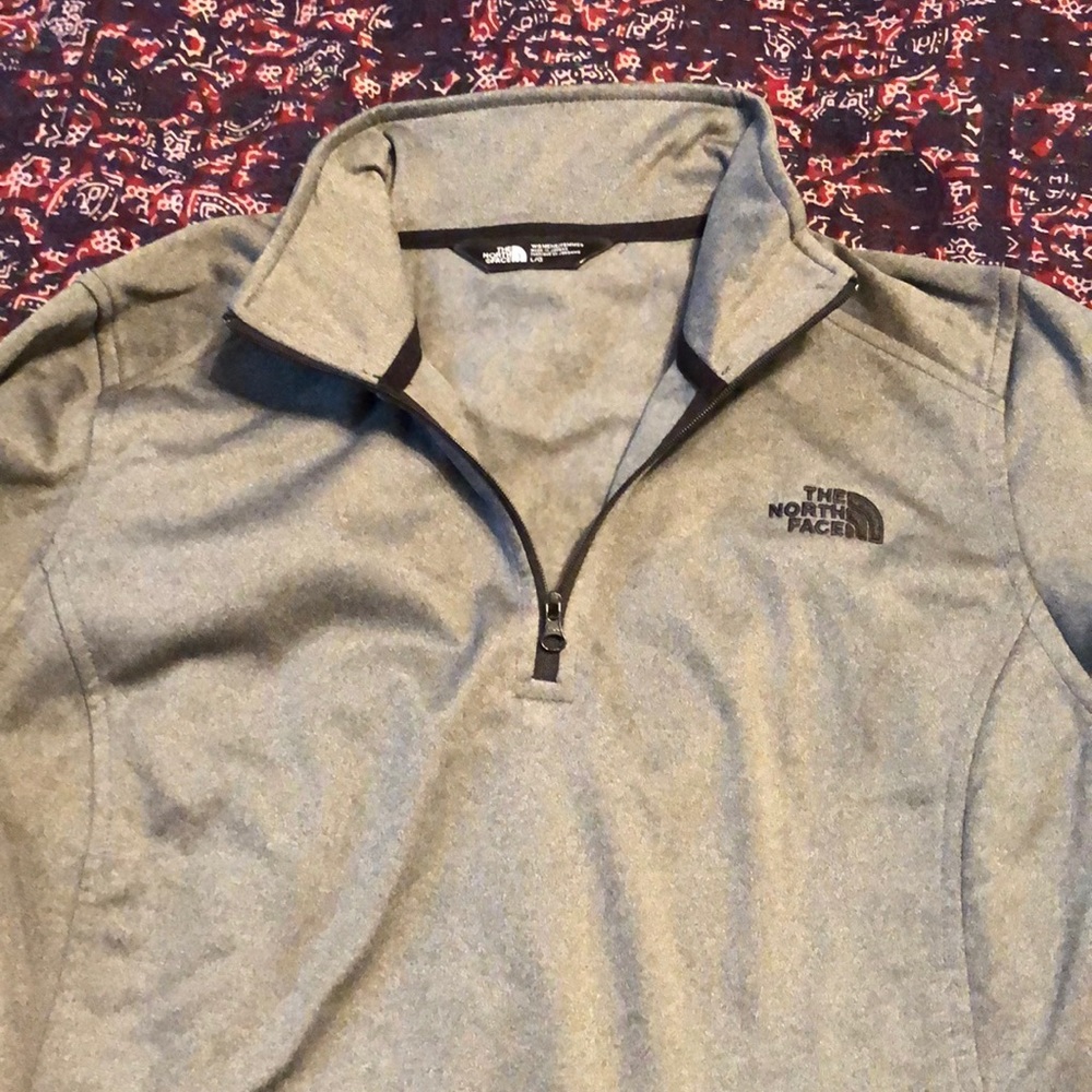 North Face Women’s Zip Top